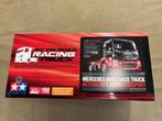 Te koop: nieuw in doos Tamiya 1:14 Mercedes Benz Race truck, Elektro, Schaal 1:14, Nieuw, Ophalen of Verzenden