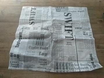 Taylor Swift reputation inpak papier beschikbaar voor biedingen