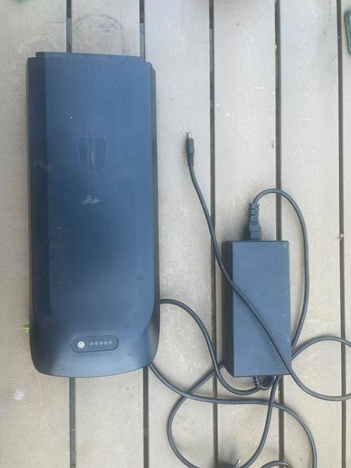: 36 V 13 Ah Li-ion e-bike accu (468 Wh) met lader  – TC-3SL, Fietsen en Brommers, Fietsaccessoires | Fietsaccu's, Zo goed als nieuw