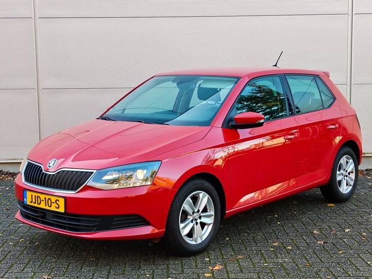 Skoda Fabia 1.0 Ambition, LED, PDC, Trekhaak,  Cruise, DAB, Auto's, Skoda, Particulier, Fabia, ABS, Airbags, Airconditioning, Bluetooth