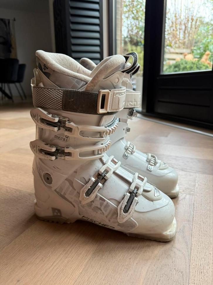Fischer dames skischoen maat 40/41(26,5 cm binnenzool)., Sport en Fitness, Skiën en Langlaufen, Gebruikt, Schoenen, Skiën, Fischer