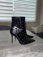 Zara enkellaarzen met hak, Ophalen of Verzenden, Zo goed als nieuw, Zwart