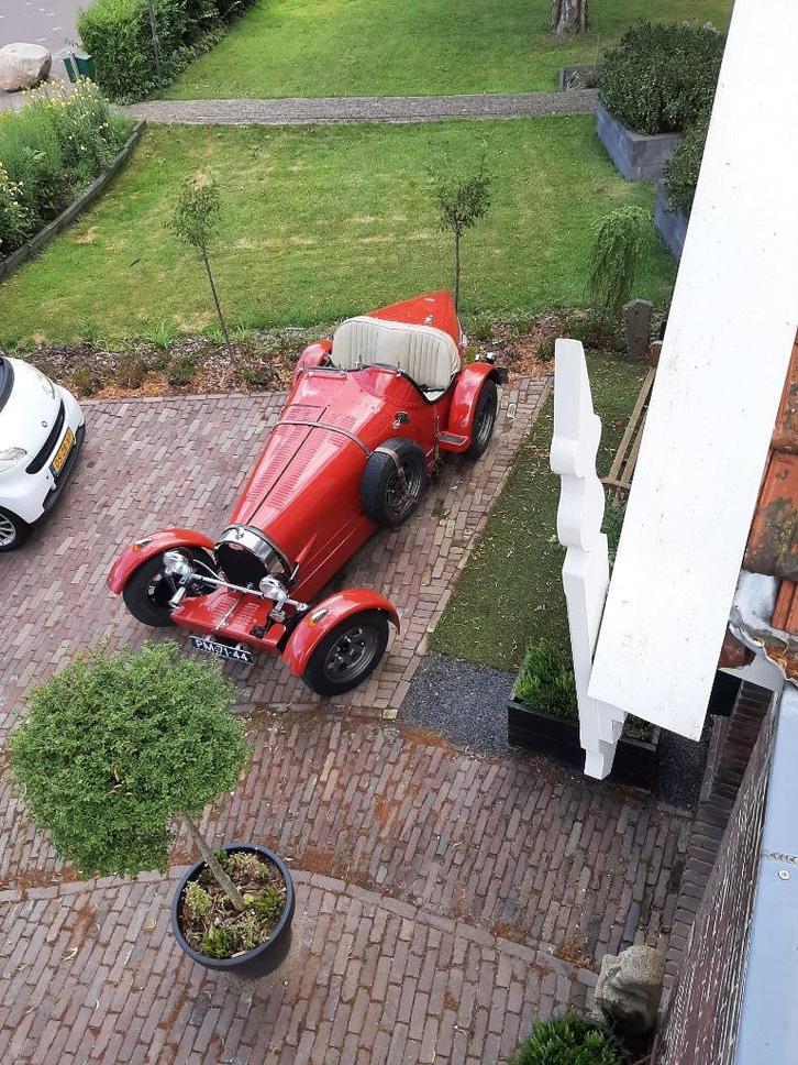 Bugatti 35b tribute   VERKOCHT, Auto's, Oldtimers, Particulier, Bugatti, Benzine, Cabriolet, Handgeschakeld, Rood, Beige, Kunstmatig leder
