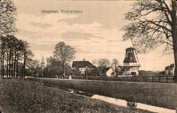 Hoevelaken - Dorpstraat - Molen, Verzamelen, Ansichtkaarten | Nederland, Ongelopen, Gelderland, Voor 1920, Ophalen of Verzenden