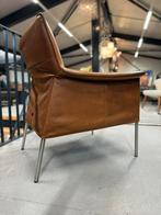 Design on stock Limec Fauteui Bruin leer Design stoel, Huis en Inrichting, Design on Stock, Ophalen of Verzenden, Zo goed als nieuw