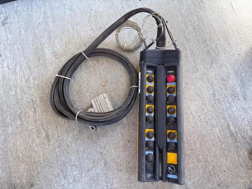 DEMAG DST 9 DUO knoppenkast voor twee katten. Ongebruikt., Doe-het-zelf en Verbouw, Lieren en Takels, Nieuw, Elektrisch, Ophalen