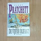 De vijfde olifant - Pratchett, Gelezen, Ophalen of Verzenden, Terry Pratchett
