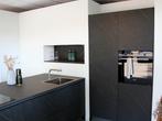 S-2 Nieuwe greeploze eilandkeuken met apparatenwand, Ophalen, https://www.nobilia.de, Nobilia-Werke J. Stickling GmbH & Co. KG
