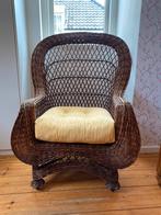 Unieke vintage rotan vlinderstoel, Huis en Inrichting, Stoelen, Riet of Rotan, Vlinderstoel / Butterfly chair, Gebruikt, Bruin