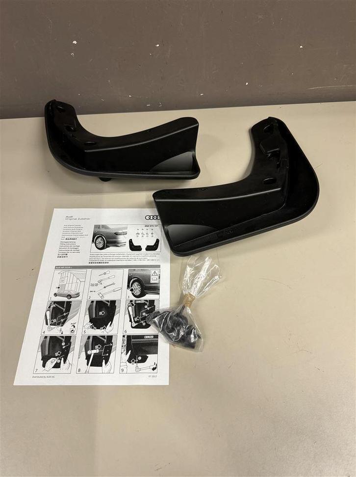 Spatlappen achter Audi A8 S8 vanaf 2018 4N0075101 Nieuw orig, Auto diversen, Auto-accessoires, Nieuw, Ophalen of Verzenden