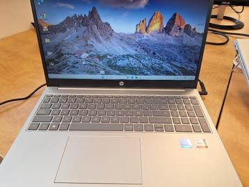 laptop 2025 i7 met windows 11 Pro beschikbaar voor biedingen