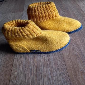 Bergstein pantoffels maat 32. beschikbaar voor biedingen