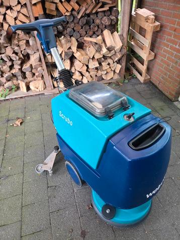 Wetrok Scrubbo Schrobzuigmachine - Topconditie! beschikbaar voor biedingen