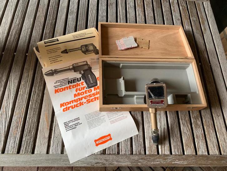 Motometer - compressie meter, Auto diversen, Autogereedschap, Zo goed als nieuw, Ophalen of Verzenden