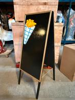 Stoepbord met frietjes, Ophalen, Reclamebord