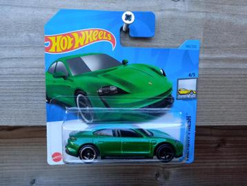 Porsche Taycan Turbo S Hotwheels