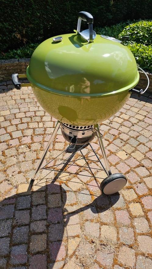 Weber Master-Touch GBS groene houtskoolbarbecue Ø 57 cm, Tuin en Terras, Houtskoolbarbecues, Zo goed als nieuw, Met accessoires