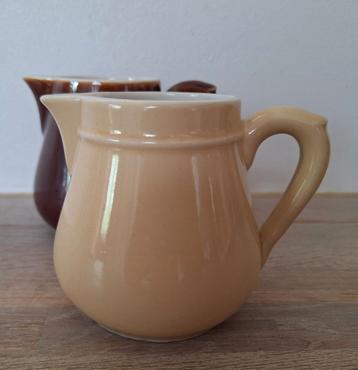 Franse bistro kan, beige beschikbaar voor biedingen