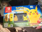 Lets go Pikachu Nintendo Switch Limited Edition, Spelcomputers en Games, Spelcomputers | Nintendo Switch, Met 2 controllers, Ophalen of Verzenden