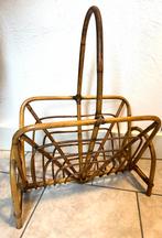 Vintage Rotan Krantenbak, Gebruikt, Ophalen of Verzenden, Rotan, Rotan