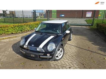 Mini Mini 1.6 Cooper Chili AUTOMAAT LAGE KM! beschikbaar voor biedingen