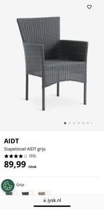 Jysk AIDT 4 stuks licht grijze kunststof tuinstoelen, Ophalen of Verzenden, Zo goed als nieuw, Kunststof