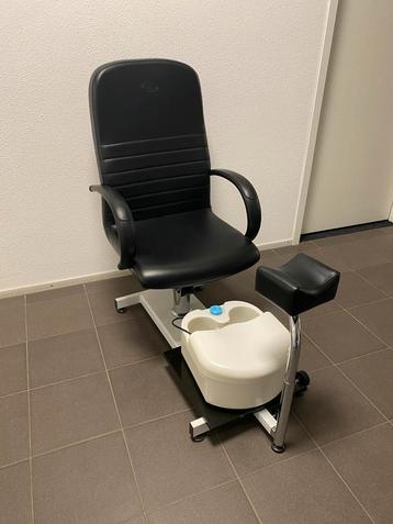 Spa behandelstoel pedicure schoonheidssalon beschikbaar voor biedingen