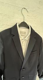 Kostuum donkerblauw met wit overhemd maat 152, Ophalen of Verzenden, Zo goed als nieuw, Jongen, Overhemd of Blouse