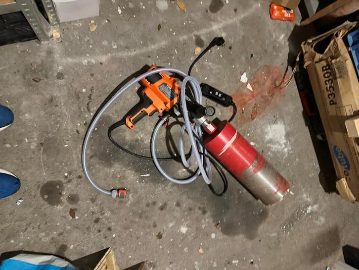 Diamantboormachine met boor, Doe-het-zelf en Verbouw, Gereedschap | Boormachines, Boormachine, Ophalen