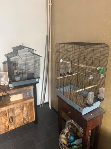 Te koop 2 vogel kooien nieuw staat beschikbaar voor biedingen
