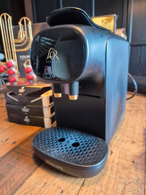 L'OR Barista Sublime koffiecupmachine + 69 cups + accessoire, Witgoed en Apparatuur, Koffiezetapparaten, Ophalen of Verzenden