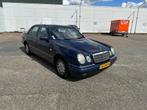 Mercedes-Benz E-klasse E230 Avantgarde | Automaat | 1996 | S, Auto's, Mercedes-Benz, Euro 2, Achterwielaandrijving, Gebruikt, 4 cilinders