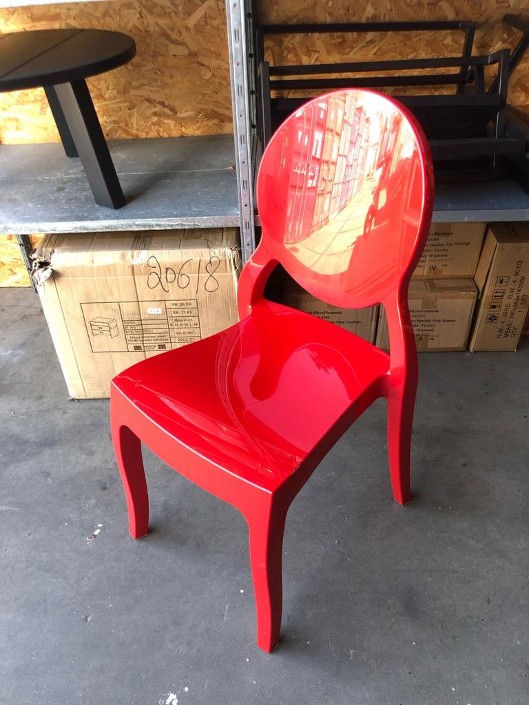 1 Rode Elisabeth Stoel - Zithoogte 47cm, Ophalen, Kunststof, Gebruikt, Eén