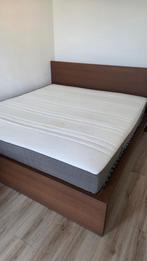 IKEA MALM Bed 180x200 met Matras – Goede Staat, Huis en Inrichting, Slaapkamer | Bedden, Ophalen, Gebruikt, Bruin, Tweepersoons