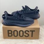 Yeezy Boost 350 Cinder, Kleding | Heren, Schoenen, Verzenden, Zwart, Sneakers of Gympen, Gedragen