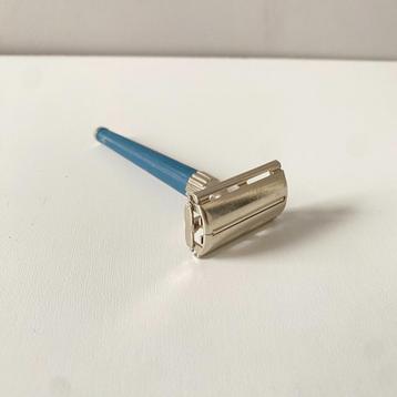 Gillette scheermes Slim Twist safety razor beschikbaar voor biedingen