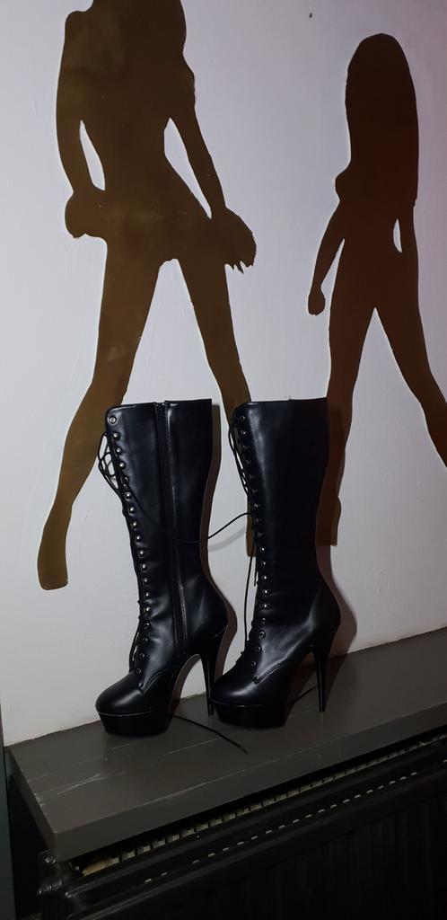 SEXY LEDEREN LAARZEN MET RITS EN VETERS NIEUW MAAT 39, Kleding | Dames, Schoenen, Nieuw, Zwart, Ophalen of Verzenden