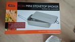 La Cucina Mini Stovetop Smoker  incl houtsnippers - nieuw, Ophalen of Verzenden, Vaatwasmachinebestendig, Nieuw