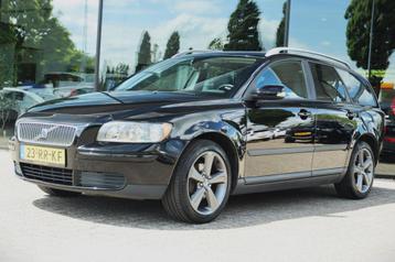 VOLVO V50 1.8 KINETIC | NIEUWE APK | TREKHAAK | CLIMATE | CR beschikbaar voor biedingen