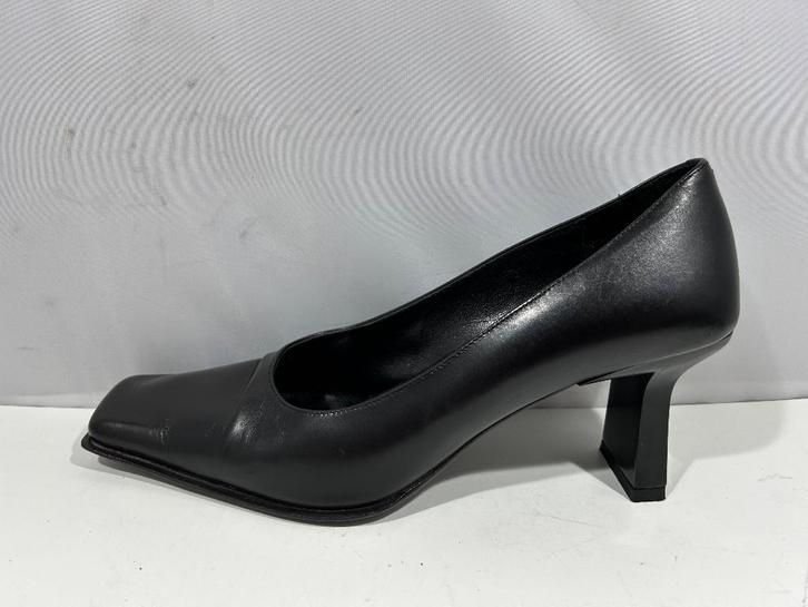 Caparinni, maat 39, zwarte schoenen met elegante hak, Kleding | Dames, Schoenen, Zo goed als nieuw, Pumps, Zwart, Verzenden