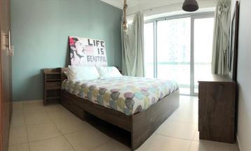 Complete Slaapkamer Set: Bed, Matras & Kaptafel beschikbaar voor biedingen