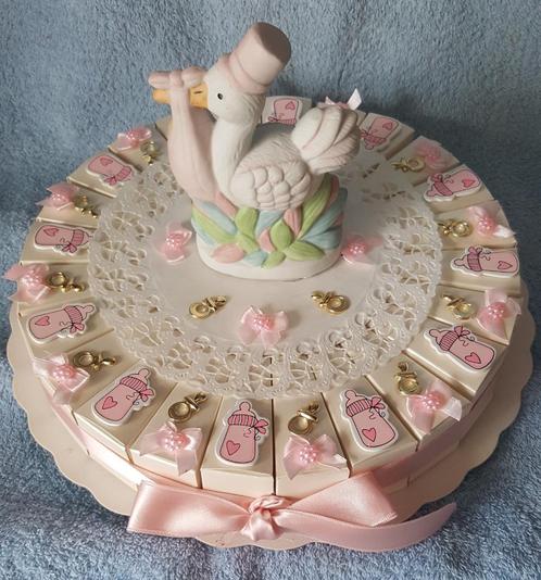 geboorte bedankjes, taart van 24 stukken, Kinderen en Baby's, Kraamcadeaus en Geboorteborden, Nieuw, Ophalen of Verzenden