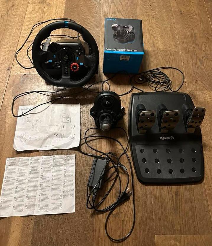 Logitech G29 SE Racing Wheel Stuur + Driving Force Shifter, Spelcomputers en Games, Spelcomputers | Sony PlayStation Consoles | Accessoires
