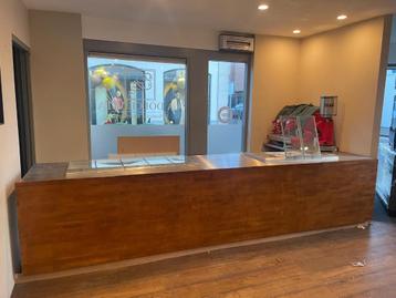 IFI ijsvitrine beschikbaar voor biedingen