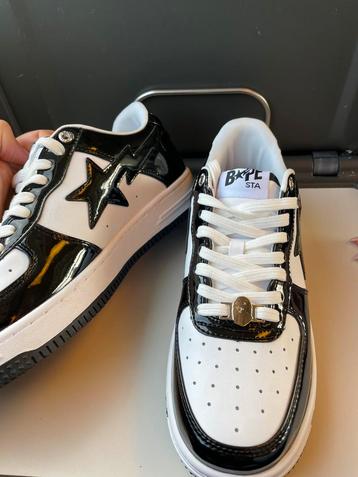 bape sta low black beschikbaar voor biedingen
