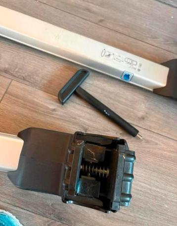 Originele dakdragers beschikbaar voor biedingen