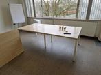 vergadertafel met los buro en stoelen, Ophalen, In hoogte verstelbaar, Gebruikt