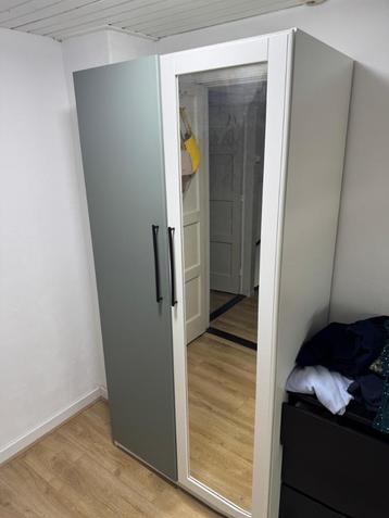 IKEA PAX kledingkast 100x58x201 cm beschikbaar voor biedingen