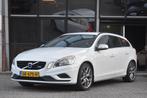 Volvo V60 2.0 D3 R-Design Airco Stoelvw Cruise Trekhaak, Auto's, Volvo, Euro 5, Gebruikt, Zwart, 1984 cc