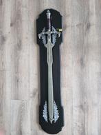 groot replica  sier zwaard op wandschild, Verzamelen, Ophalen of Verzenden, Overige soorten, Overige gebieden, Zwaard of Sabel